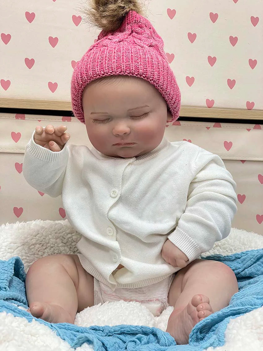 Amelie – 60 cm zauberhafte schlafende Reborn Babypuppe mit weichem Stoffkörper