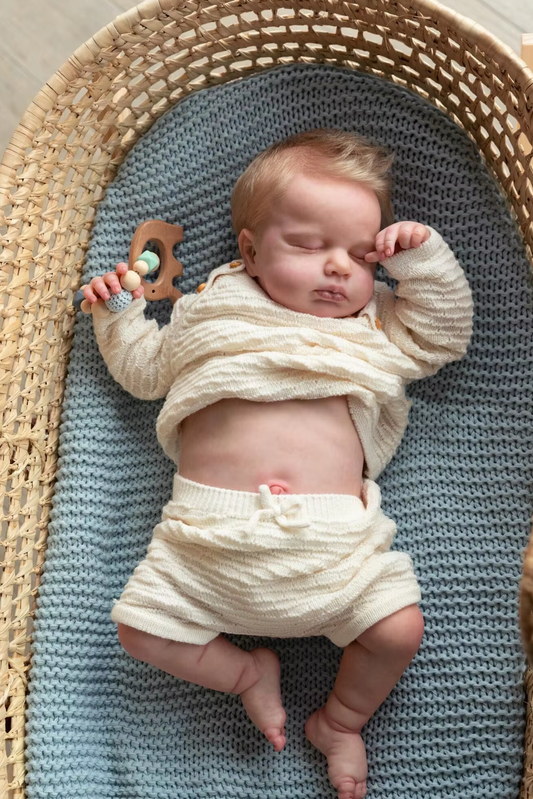 „Jordan“ – 50 cm Realistische Reborn Babypuppe mit Weichem Körper & Beweglichen Gliedern | Schweiz