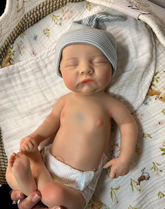„Levi“ – 40 cm Vollsilikon Reborn Babypuppe Junge mit Öffnungsbarem Mund – Realistische Babypuppe Schweiz