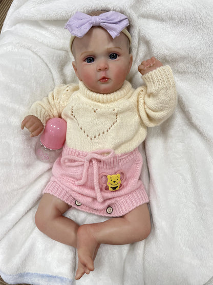 Lia – 48 cm liebevoll gestaltete Reborn Babypuppe mit natürlichem Charm