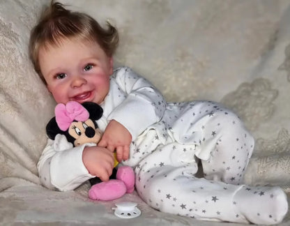 Millie Joy – 55 cm lächelnde Reborn Babypuppe mit blauen Augen & handgerootetem Haar