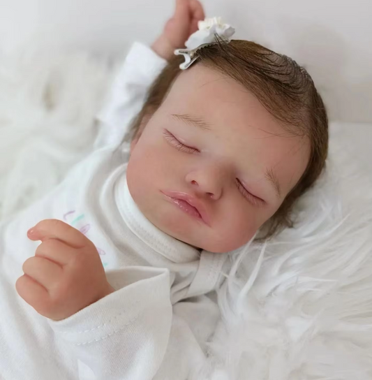 Rosalie – Bambola Reborn Bambina Addormentata da 50 cm con Capelli Castani Radicati